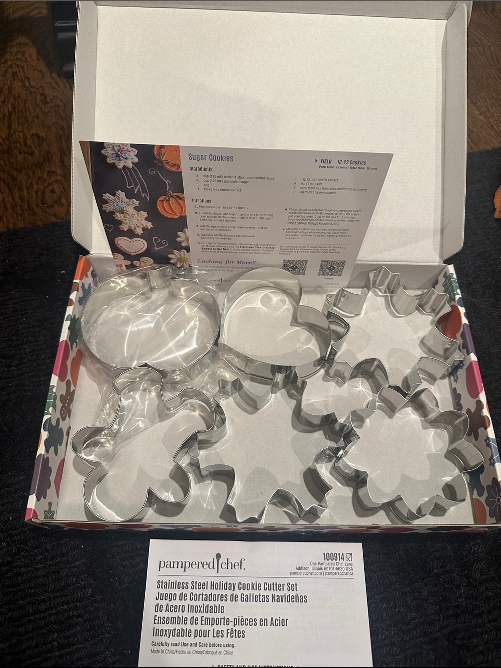 Pampered Chef Stainless Steel Cookie Cutter Set - Silver
